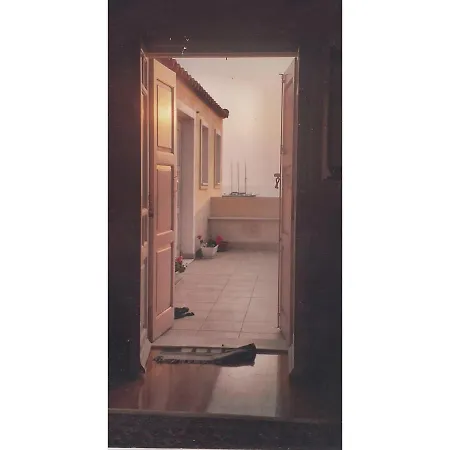 Sophisticated Central House In בית נופש Tínos