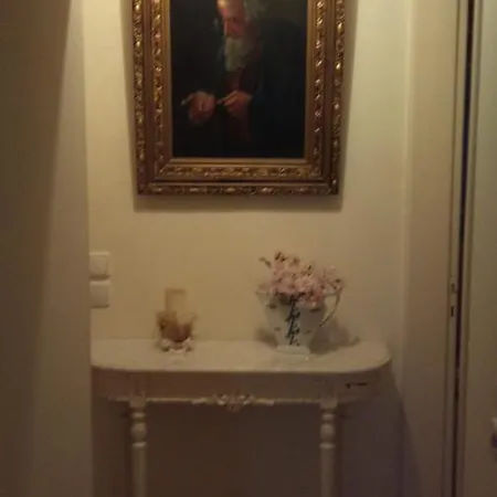 Sophisticated Central House In בית נופש Tínos